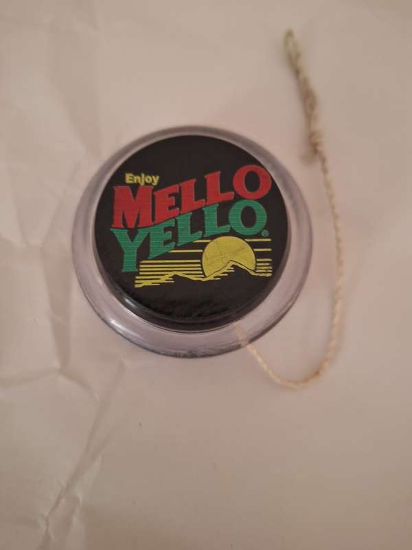 YOYO MELLO YELLOW